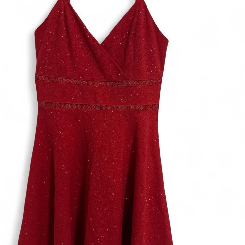 Elegant Red Sleeveless Dress